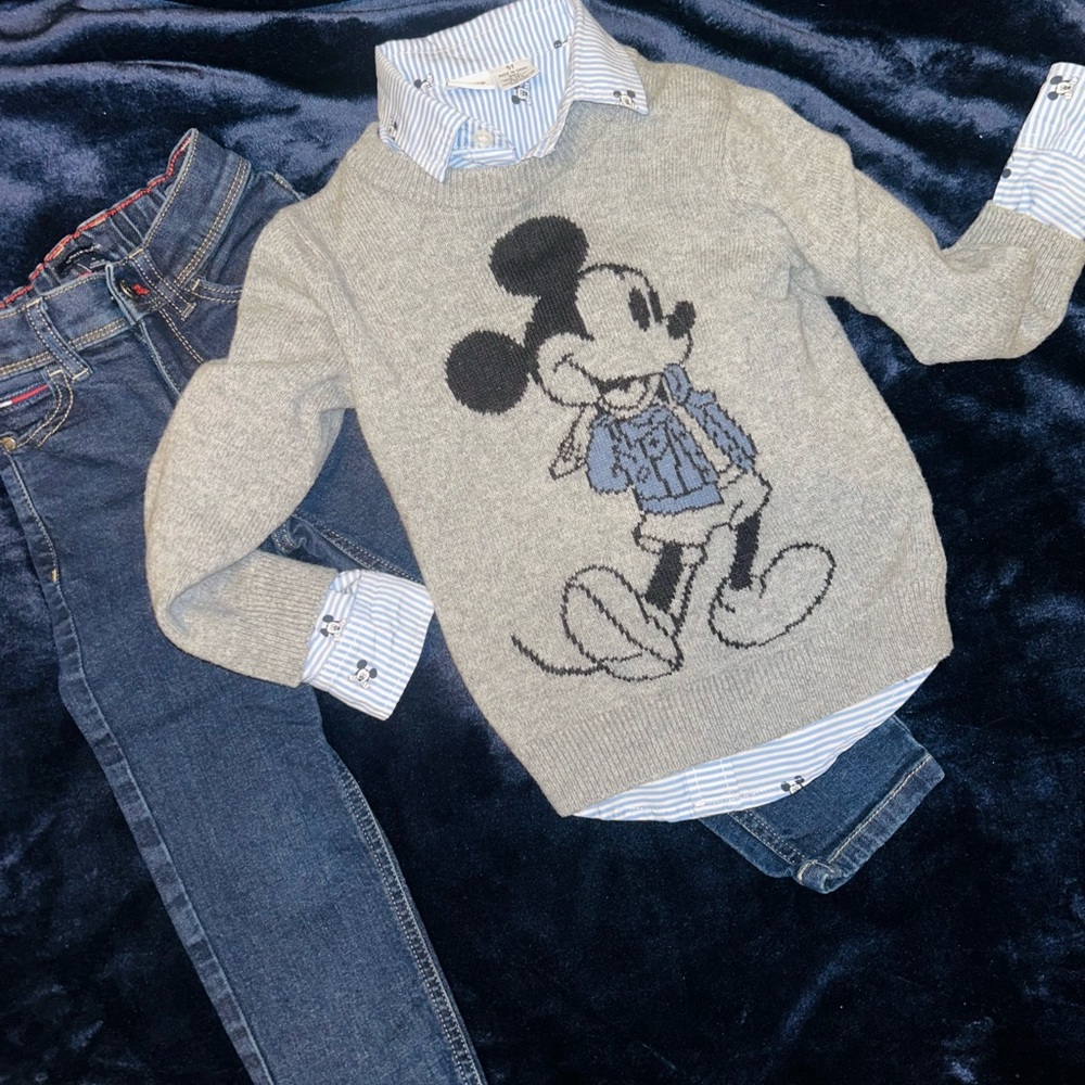 Mikey Gap Sweater with Cotton Button Down Boys Size 5T